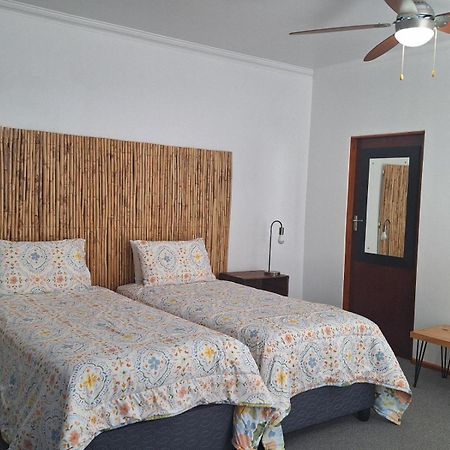 شقة High Level Self Catering أقولاس المظهر الخارجي الصورة