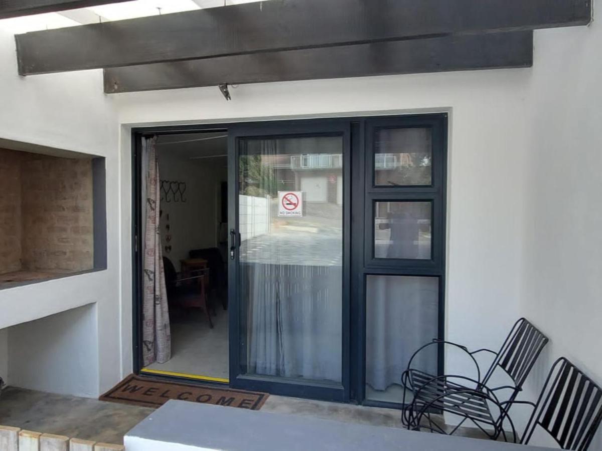 شقة High Level Self Catering أقولاس المظهر الخارجي الصورة